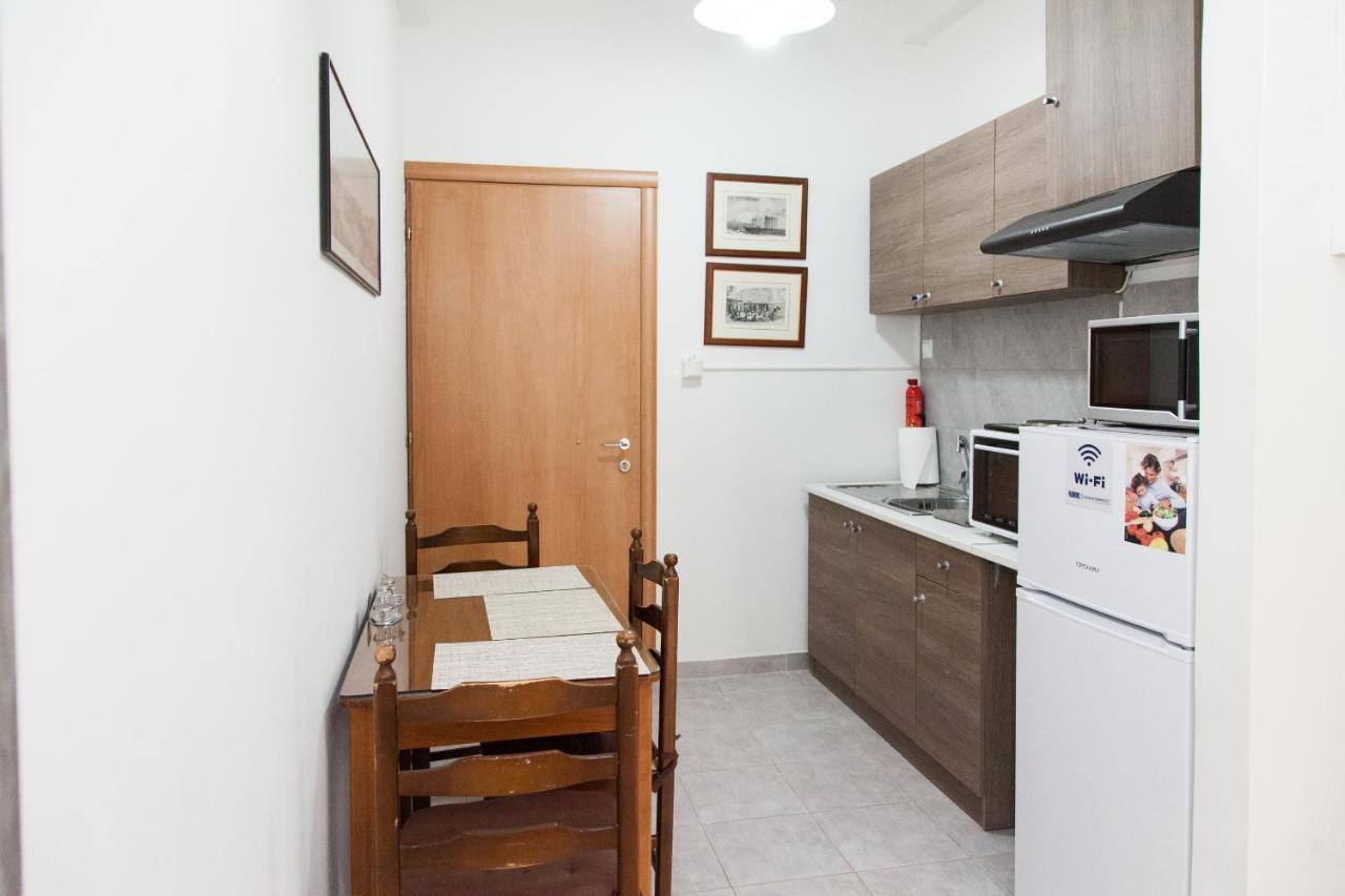 Cozy Apartment Near Stavros Niarchos Park Athens Exterior photo